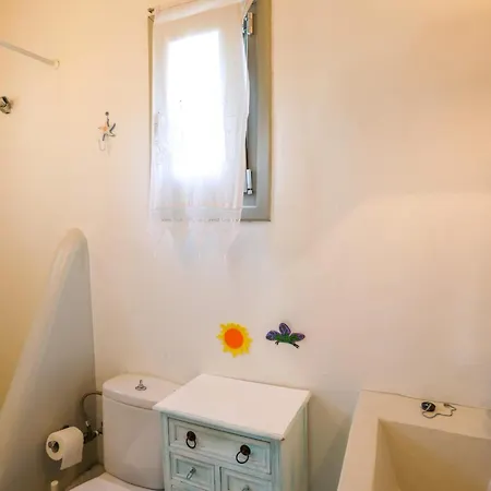 Magnificent Mykonos Nexus 2 Bedrooms Private Terrace With Jacuzzi Outdoor Dining Area & Bbq Apartment