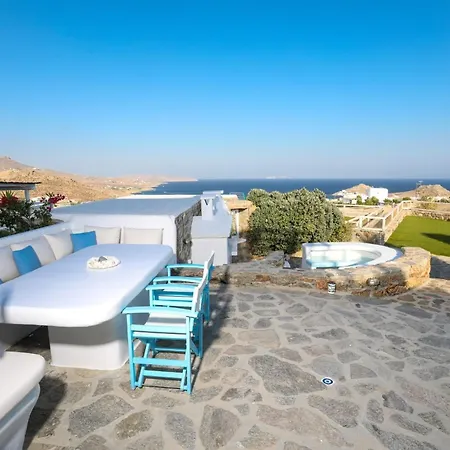 Magnificent Mykonos Nexus 2 Bedrooms Private Terrace With Jacuzzi Outdoor Dining Area & Bbq Apartment Kalafatis