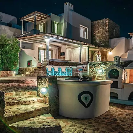 Magnificent Mykonos Nexus 2 Bedrooms Private Terrace With Jacuzzi Outdoor Dining Area & Bbq Kalafatis